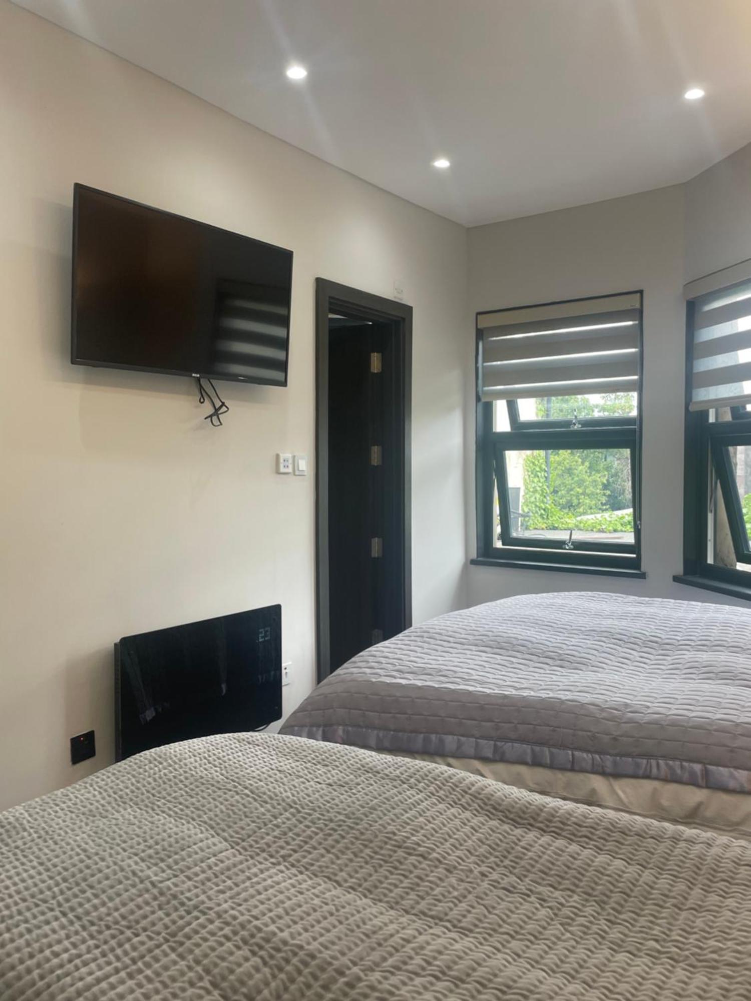 Park Avenue Hotel Лондон Экстерьер фото